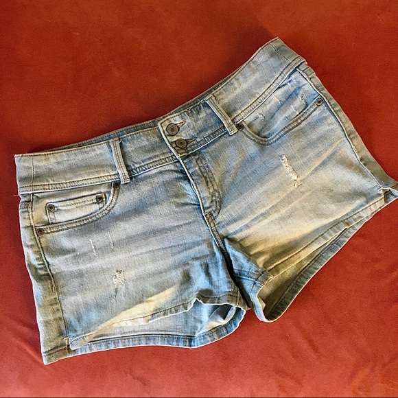 Victoria's Secret Denim - Victoria’s Secret hipster denim short